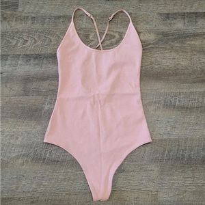 Aritzia Babaton Criss Cross Bodysuit